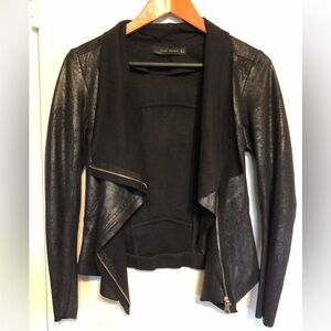 Zara Women’s Lightweight Black Vegan Leather Jacket in Size Small